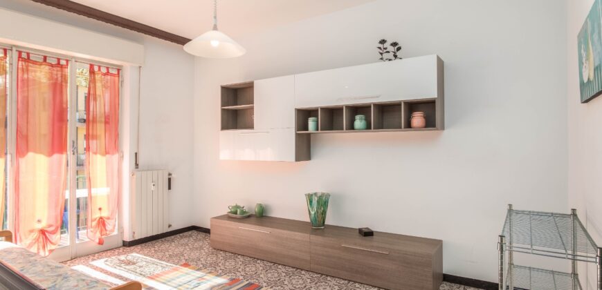 RIF. 256 B – BORGHETTO S.S. A 150 MT DAL MARE TRILOCALE IN OTTIME CONDIZIONI CON DUE BALCONI € 190000