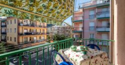 RIF. 256 B – BORGHETTO S.S. A 150 MT DAL MARE TRILOCALE IN OTTIME CONDIZIONI CON DUE BALCONI € 190000