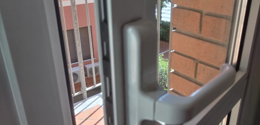 RIF. 259 B – BORGHETTO S.S. MONOLOCALE FRONTE MARE CONFINE LOANO € 120000
