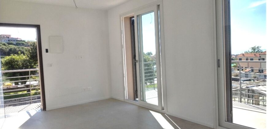 RIF. 260 B – LOANO DI NUOVA COSTRUZIONE TRILOCALI CON TERRAZZI O GIARDINI POSTO AUTO DI PROPRIETA’ DA € 275000