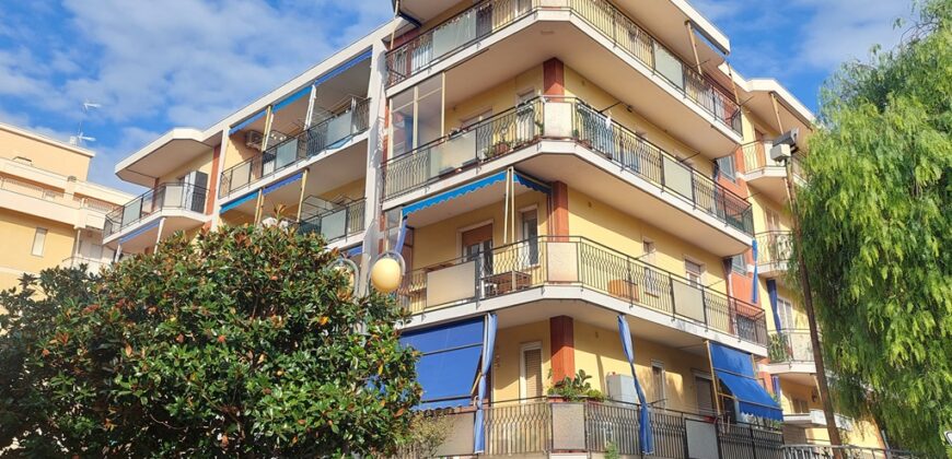 RIF. 263 B – BORGHETTO S.S. BILOCALE RISTRUTTURATO E ARREDATO A NUOVO A 300 MT DAL MARE € 188000