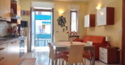 RIF. 264 B – BORGHETTO SANTO SPIRITO BILOCALE CENTRALISSIMO RISTRUTTURATO E ARREDATO € 185000