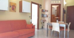 RIF. 264 B – BORGHETTO SANTO SPIRITO BILOCALE CENTRALISSIMO RISTRUTTURATO E ARREDATO € 185000