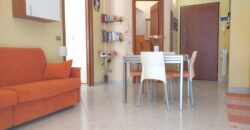 RIF. 264 B – BORGHETTO SANTO SPIRITO BILOCALE CENTRALISSIMO RISTRUTTURATO E ARREDATO € 185000