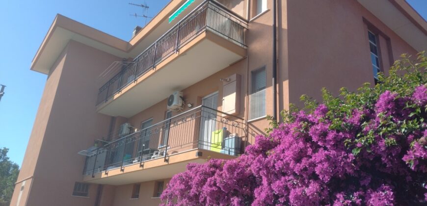 RIF. 267 B – BORGHETTO S.S. SPLENDIDO BILOCALE RISTRUTTURATO, CON BOX  € 165000