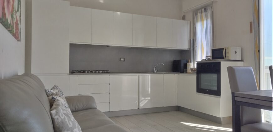 RIF. 267 B – BORGHETTO S.S. SPLENDIDO BILOCALE RISTRUTTURATO, CON BOX  € 165000