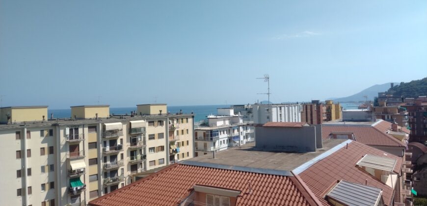 RIF. 268 B – BORGHETTO S.S. ATTICO CON TERRAZZO VISTA MARE € 215000