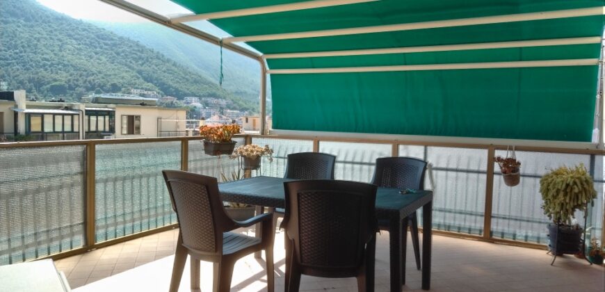 RIF. 268 B – BORGHETTO S.S. ATTICO CON TERRAZZO VISTA MARE € 215000