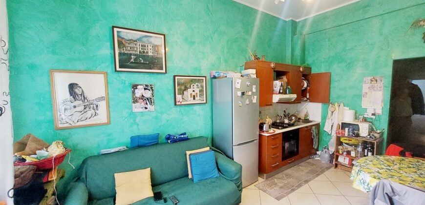 RIF. 262 B – BORGHETTO S.S. BILOCALE A 30 MT DAL MARE E A POCHI PASSI DA LOANO € 149000