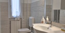 RIF. 266 B – BORGHETTO S.S. TRILOCALE CON MAGAZZINO CENTRALISSIMO € 285000