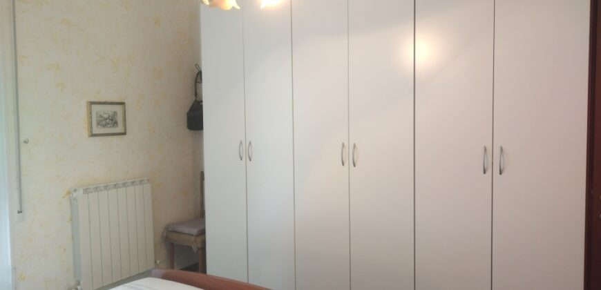 RIF. 266 B – BORGHETTO S.S. TRILOCALE CON MAGAZZINO CENTRALISSIMO € 285000