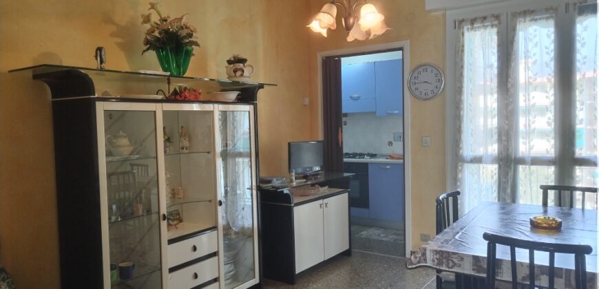 RIF. 266 B – BORGHETTO S.S. TRILOCALE CON MAGAZZINO CENTRALISSIMO € 285000