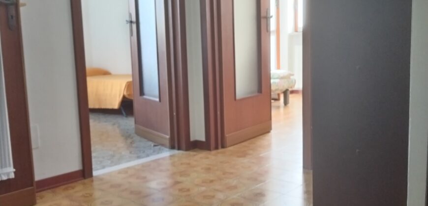 RIF. 270 B – BORGHETTO SANTO SPIRITO IN VILLA BILOCALE CON CANTINA E POSTO AUTO € 140000