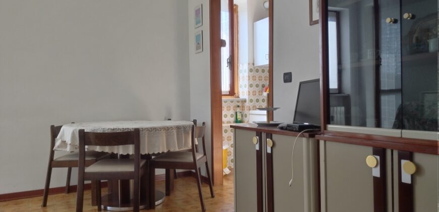 RIF. 270 B – BORGHETTO SANTO SPIRITO IN VILLA BILOCALE CON CANTINA E POSTO AUTO € 140000