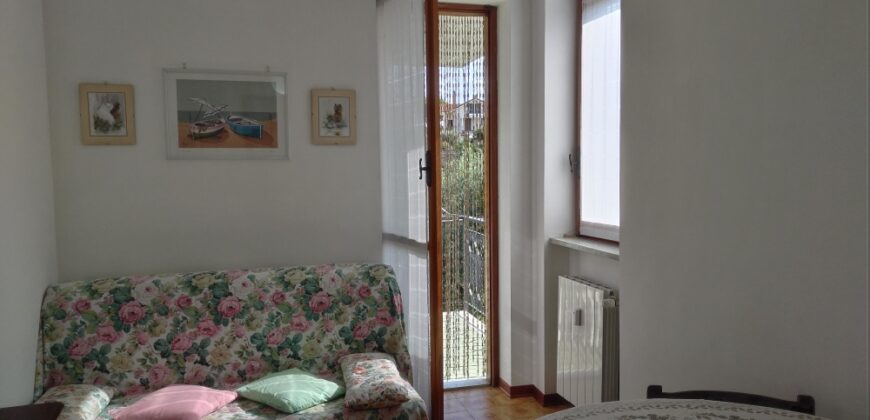 RIF. 270 B – BORGHETTO SANTO SPIRITO IN VILLA BILOCALE CON CANTINA E POSTO AUTO € 140000