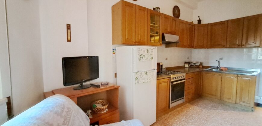 RIF. 272 B -BORGHETTO S.S. TRILOCALE CON BOX DIRETTAMENTE SU LUNGOMARE € 250000