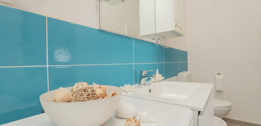 RIF. 274 B – BORGHETTO S.S. BILOCALE RISTRUTTURATO E ARREDATO CON CANTINA € 173000