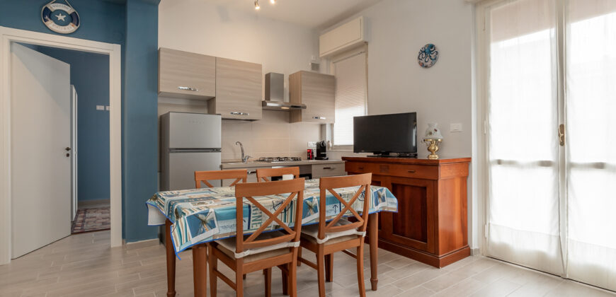 RIF. 274 B – BORGHETTO S.S. BILOCALE RISTRUTTURATO E ARREDATO CON CANTINA € 173000
