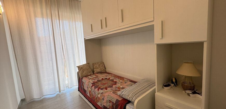 RIF. 277 B – BORGHETTO S.S. TRILOCALE CENTRALISSIMO VISTA MARE RISTRUTTURATO E ARREDATO A NUOVO € 280000
