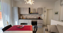 RIF. 277 B – BORGHETTO S.S. TRILOCALE CENTRALISSIMO VISTA MARE RISTRUTTURATO E ARREDATO A NUOVO € 280000