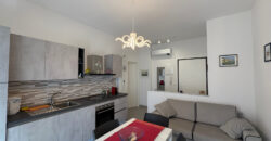 RIF. 277 B – BORGHETTO S.S. TRILOCALE CENTRALISSIMO VISTA MARE RISTRUTTURATO E ARREDATO A NUOVO € 280000