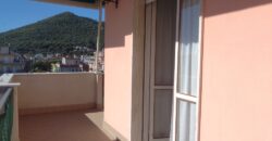 RIF. 276 B – BORGHETTO SANTO SPIRITO TRILOCALE CON POSTO AUTO RECINTATO € 190000