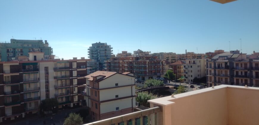 RIF. 276 B – BORGHETTO SANTO SPIRITO TRILOCALE CON POSTO AUTO RECINTATO € 190000